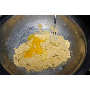 Eggs, sugar & butter mix