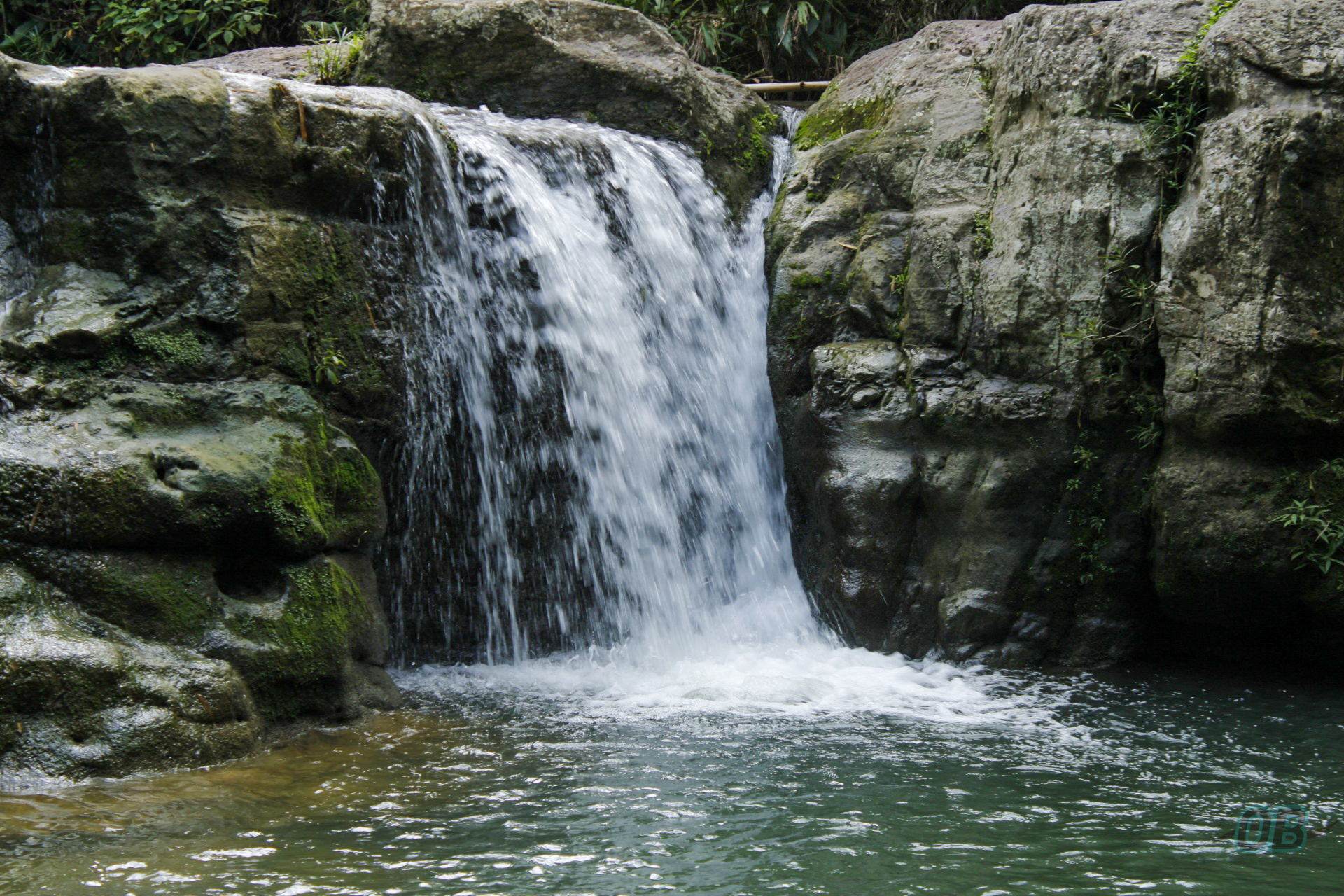 Christiana Blue Hole & Waterfall, Jamaica | Directions and Overview Untitled-design_20241013_060326_0000